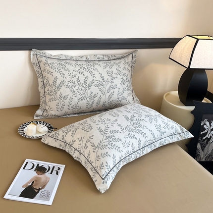 91家纺网 家纺一手货源 找家纺 （总）艾迪尚家纺 2025新款生态全棉磨毛印花四件套--单枕套