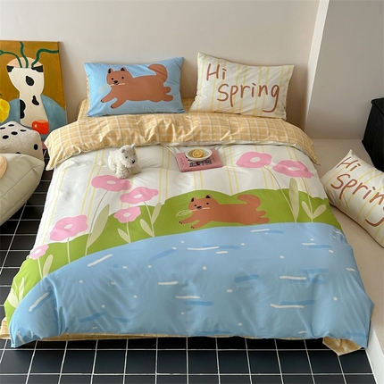 91家纺网 家纺一手货源 找家纺 桃喜 2024新款全棉大版卡通混搭四件套 春游小狗