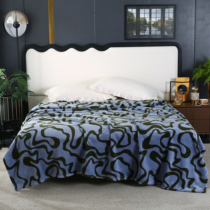 91家纺网 家纺一手货源 找家纺 巴木赫 2024新款法兰绒舒棉绒熊猫绒毛毯 鸭青