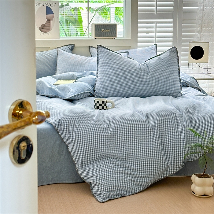 91家纺网 家纺一手货源 找家纺 宜家坊 2024新款A类全棉色织水洗棉贝壳边绣三角针工艺四件套可定制 遇见-浅蓝