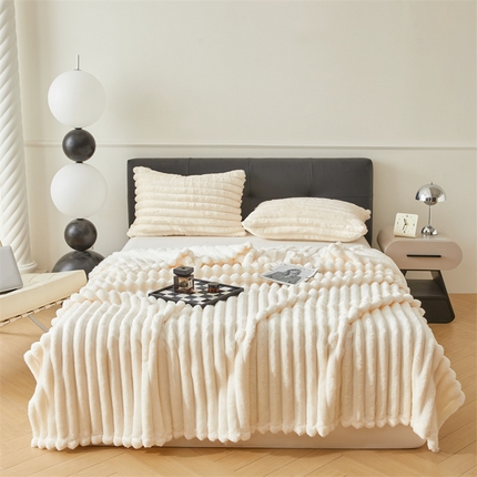 雅萱家纺 2024新款兔毛绒毯系列 兔毛绒白色