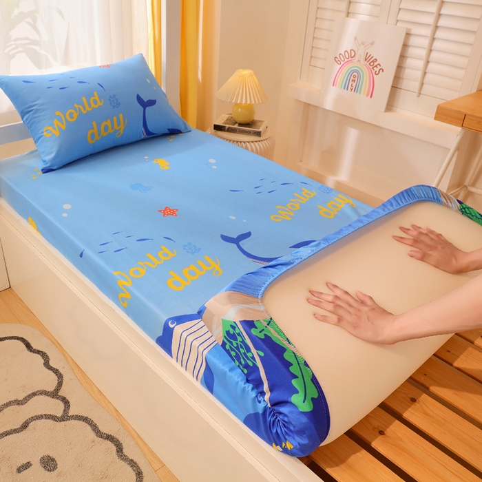 91家纺网 家纺一手货源 找家纺 金鑫汇 2024新款全棉卡通印花学生床垫套床笠系列 海族馆