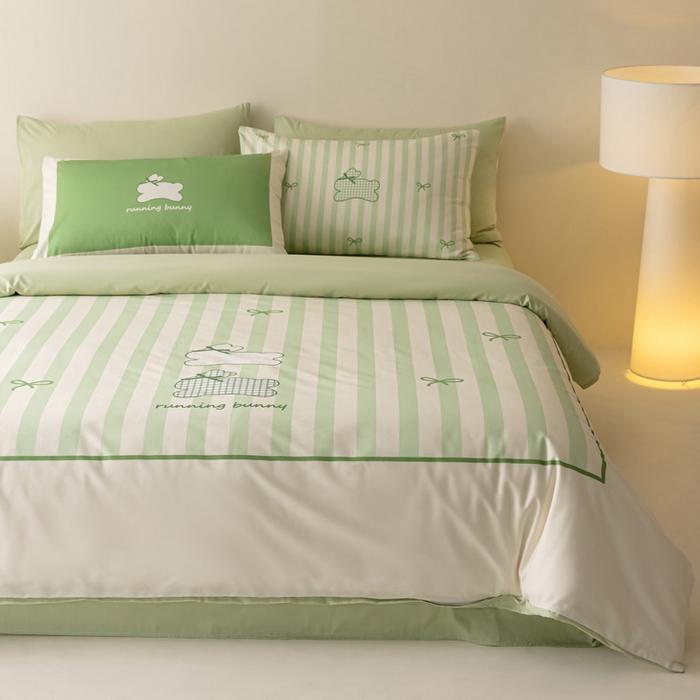 91家纺网 家纺一手货源 找家纺 雅居纺家纺 2024新款全棉印花13372大版四件套 奔跑小兔