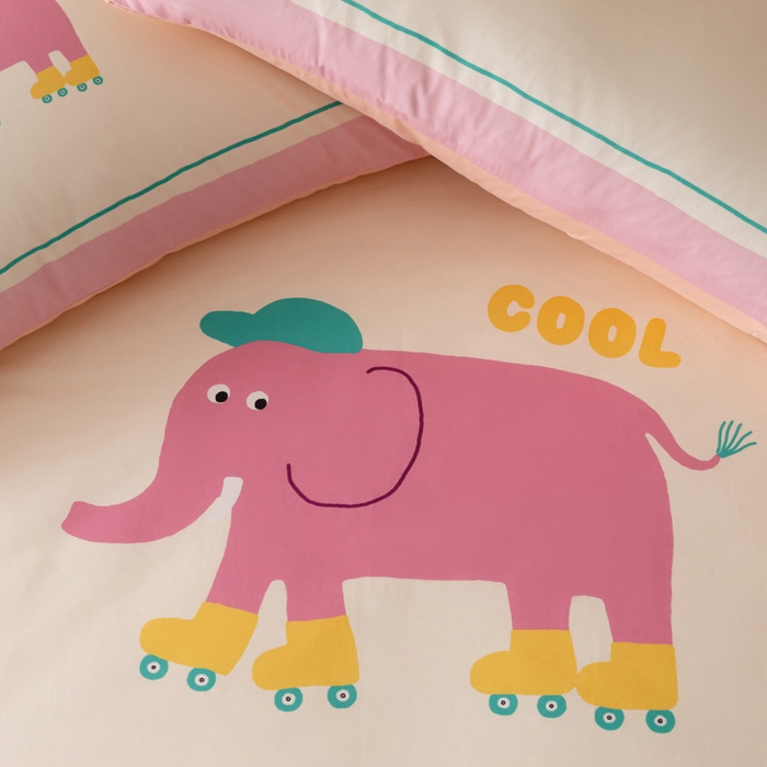 91家纺网 家纺一手货源 找家纺 雅居纺家纺 2024新款全棉印花13372大版四件套 粉色小象