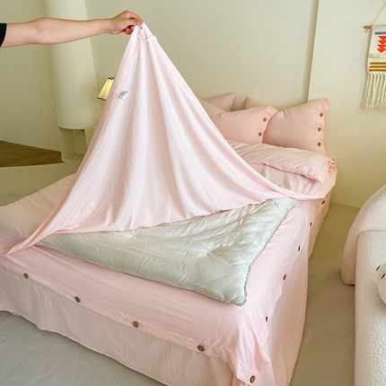 91家纺网 家纺一手货源 找家纺 （总）库里梦家纺 2024新款水洗棉双排纽扣四件套学生季A类简约纯色无印风四件套