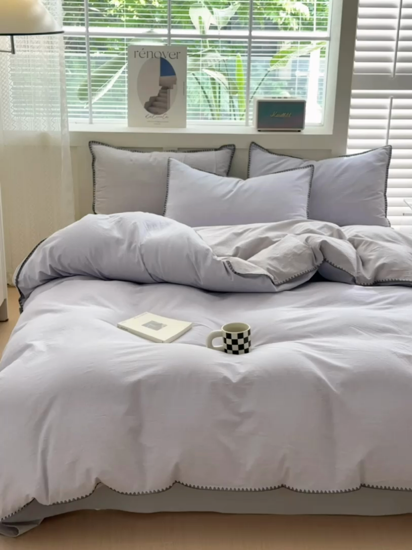 91家纺网 家纺一手货源 找家纺 宜家坊 2024新款A类全棉色织水洗棉贝壳边绣三角针工艺四件套可定制 星语-浅灰