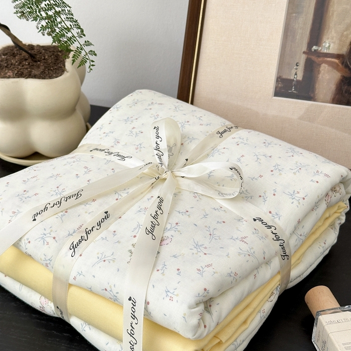 91家纺网 家纺一手货源 找家纺 吉象家纺 2024新款双层纱四件套叠拍 花枝兔