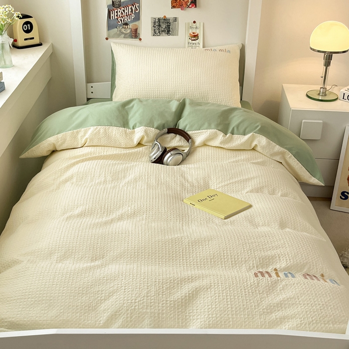 91家纺网 家纺一手货源 找家纺 雅居纺家纺 2024新款开学季全棉A类华夫格绣花四件套-Min Min-米黄+水绿