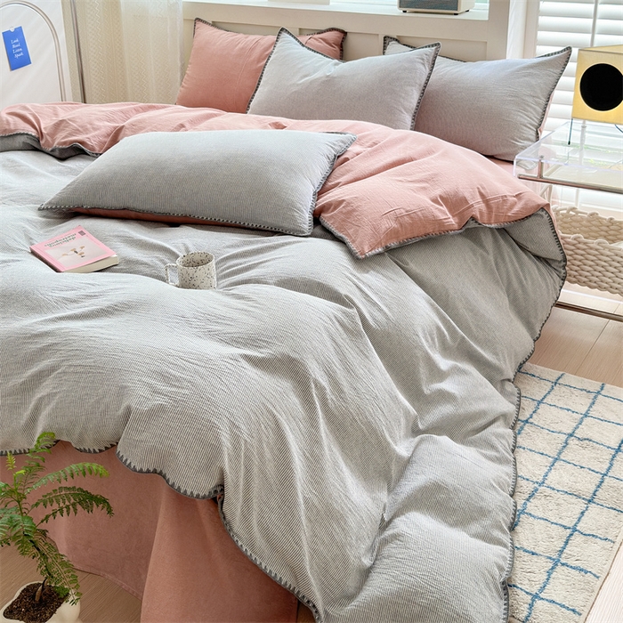 91家纺网 家纺一手货源 找家纺 宜家坊 2024新款A类全棉色织水洗棉贝壳边绣三角针工艺四件套可定制 时光-灰豆沙