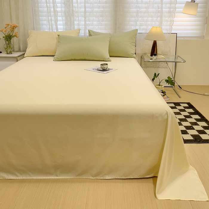 91家纺网 家纺一手货源 找家纺 维娜斯家纺 2024新款水洗冰丝轻奢款纯色拼色系列四件套 茶绿+奶昔白