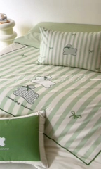 91家纺网 家纺一手货源 找家纺 雅居纺家纺 2024新款全棉印花13372大版四件套 奔跑小兔