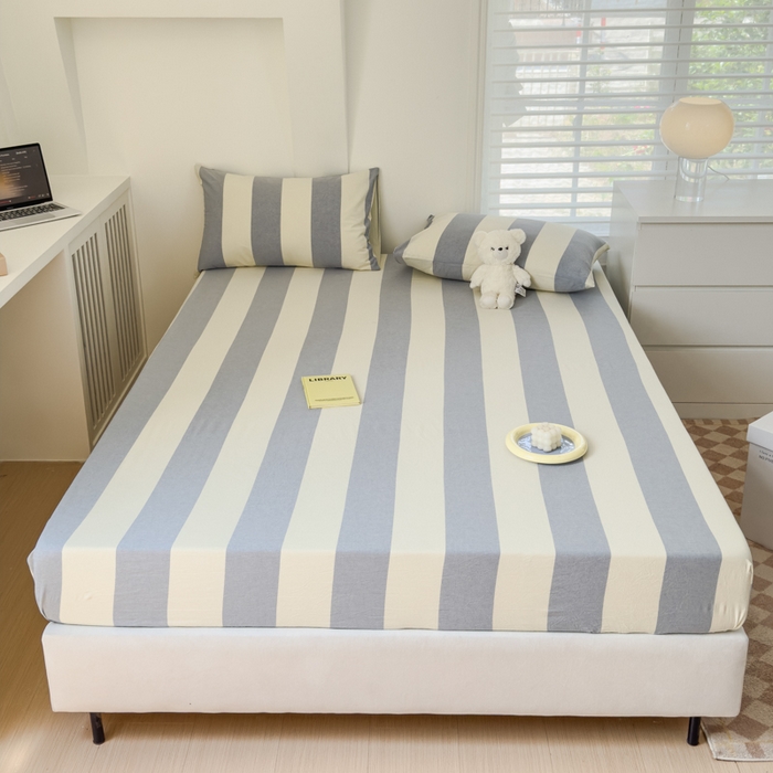 91家纺网 家纺一手货源 找家纺 金丝鸟家纺 2024新款A类全棉色织水洗棉床笠系列 蓝灰大竖条