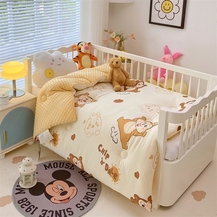 91家纺网 家纺一手货源 找家纺 （总）兄弟坊 2025新款正版授权卡通针织棉豆豆绒秋冬儿童被（婴儿床）