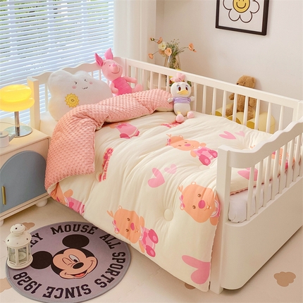 91家纺网 家纺一手货源 找家纺 （总）兄弟坊 2025新款正版授权卡通针织棉豆豆绒秋冬儿童被（婴儿床）