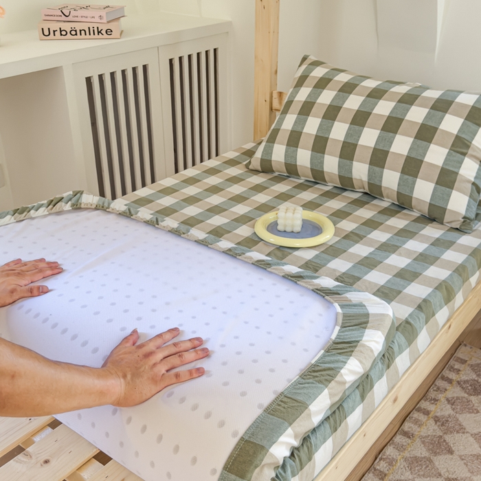 91家纺网 家纺一手货源 找家纺 金丝鸟家纺 2024新款A类全棉色织水洗棉单床笠系列（学生床） 绿中格