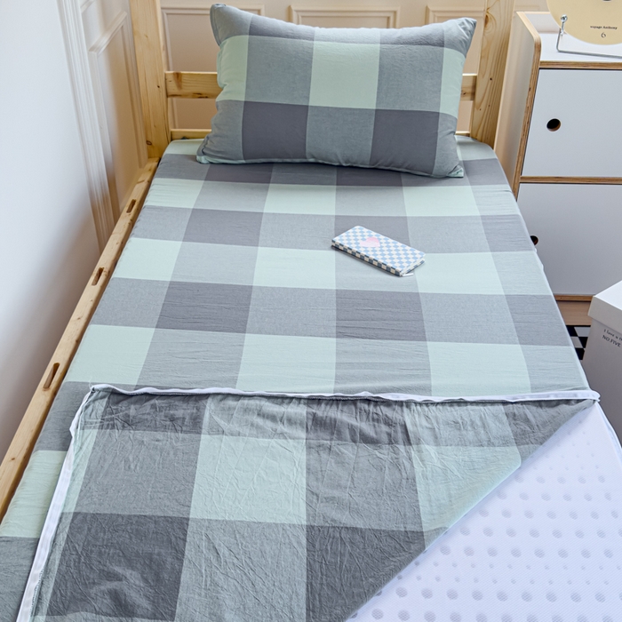 91家纺网 家纺一手货源 找家纺 金丝鸟家纺 2024新款全棉色织水洗棉水晶绒床垫套 绿大格