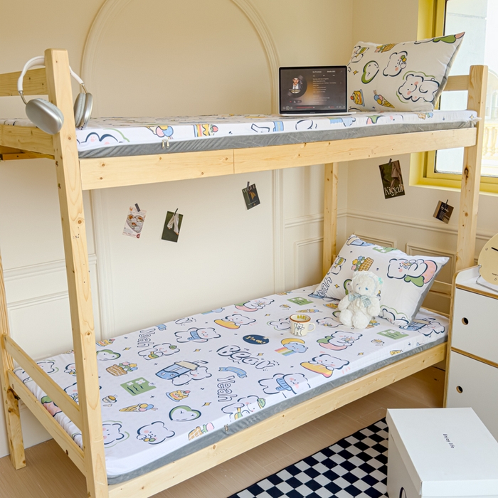 91家纺网 家纺一手货源 找家纺 金丝鸟家纺 2024新款全棉水晶绒床垫套 快乐小熊