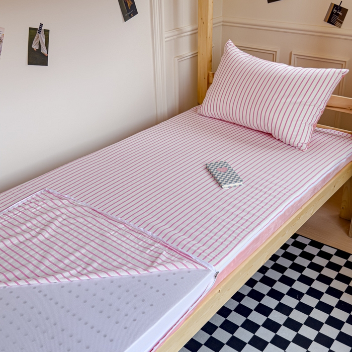 91家纺网 家纺一手货源 找家纺 金丝鸟家纺 2024新款全棉色织水洗棉水晶绒床垫套 玫红中条