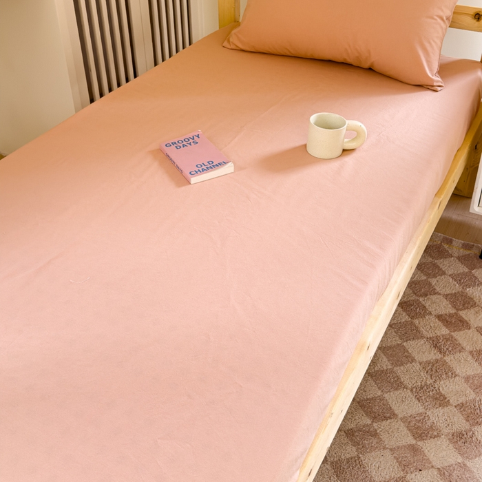 91家纺网 家纺一手货源 找家纺 金丝鸟家纺 2024新款A类全棉色织水洗棉单床笠系列（学生床） 驼色