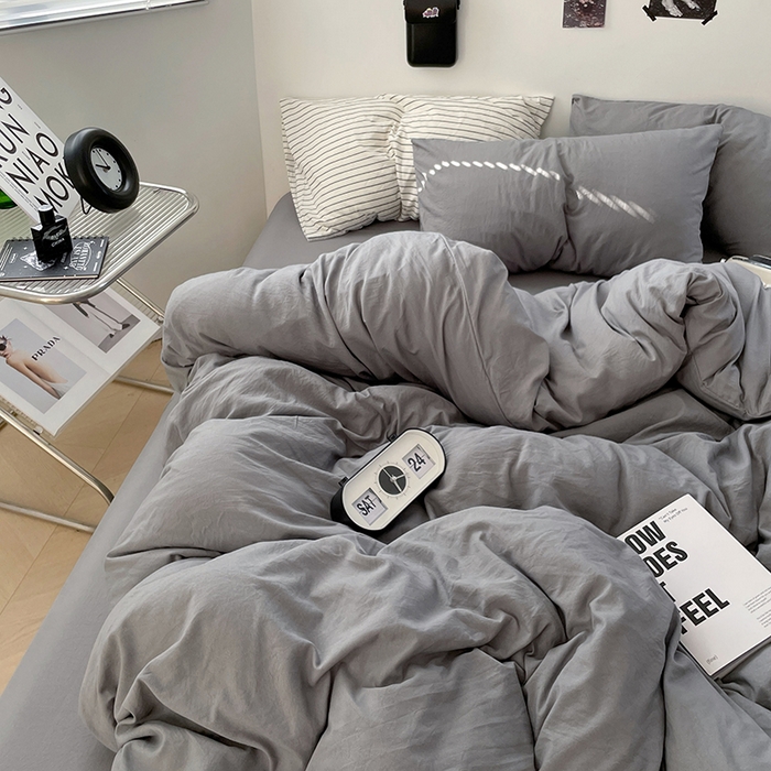 91家纺网 家纺一手货源 找家纺 卡迪熊家纺 2024新款ins风超柔褶皱亲肤磨毛水洗m四件套纯色系列-风格2 流光灰