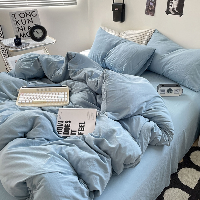 91家纺网 家纺一手货源 找家纺 卡迪熊家纺 2024新款ins风超柔褶皱亲肤磨毛水洗m四件套纯色系列-风格2 奶油蓝