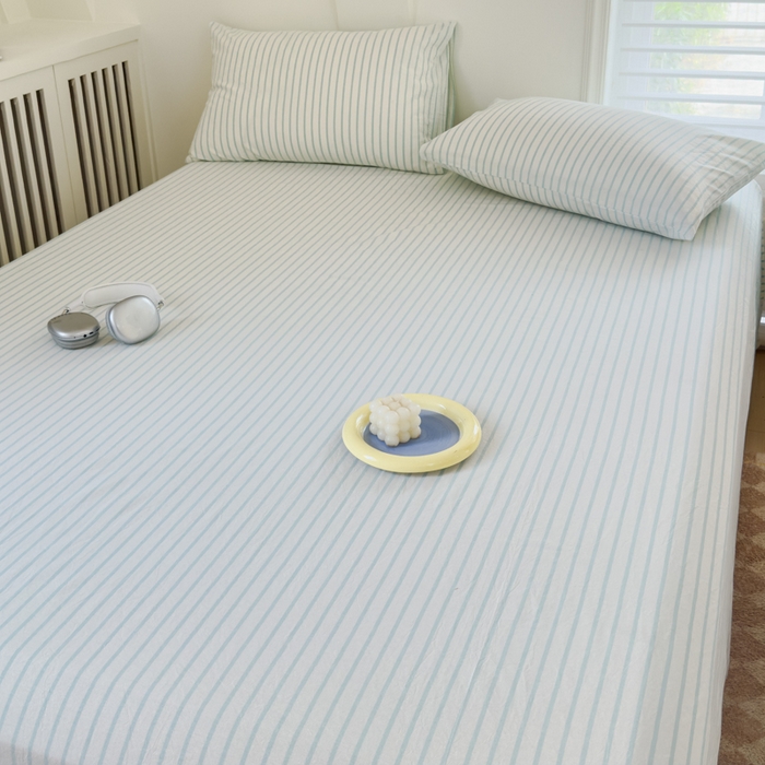 91家纺网 家纺一手货源 找家纺 金丝鸟家纺 2024新款A类全棉色织水洗棉单床单系列 浅绿中条