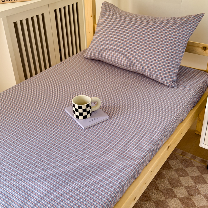 91家纺网 家纺一手货源 找家纺 金丝鸟家纺 2024新款A类全棉色织水洗棉单床笠系列（学生床） 蓝红田格