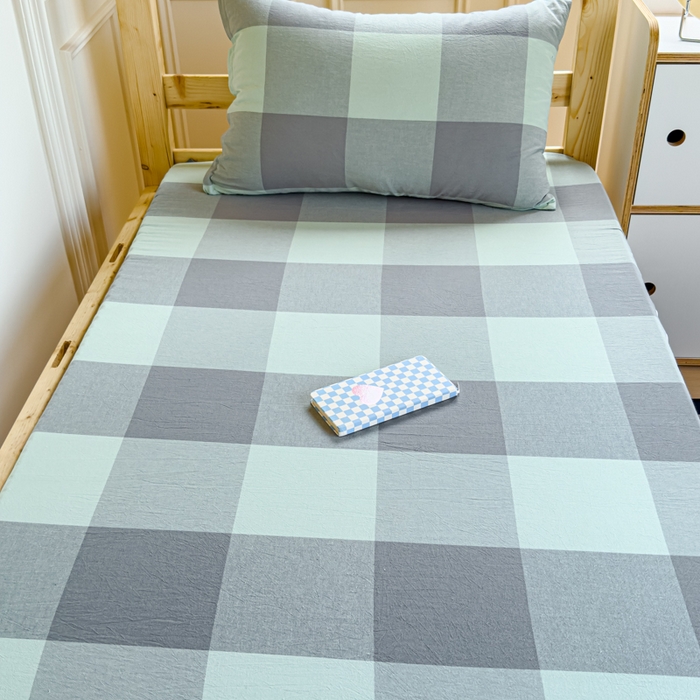 91家纺网 家纺一手货源 找家纺 金丝鸟家纺 2024新款全棉色织水洗棉水晶绒床垫套 绿大格