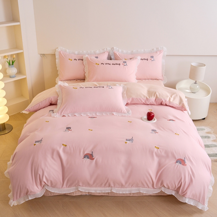 91家纺网 家纺一手货源 找家纺 梧桐家居 2024新款全棉磨毛刺绣四件套-糖果小猫 糖果小猫-粉