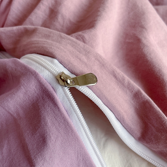 91家纺网 家纺一手货源 找家纺 卡迪熊家纺 2024新款ins风超柔褶皱亲肤磨毛水洗m四件套双拼系列-风格2 深紫浅紫