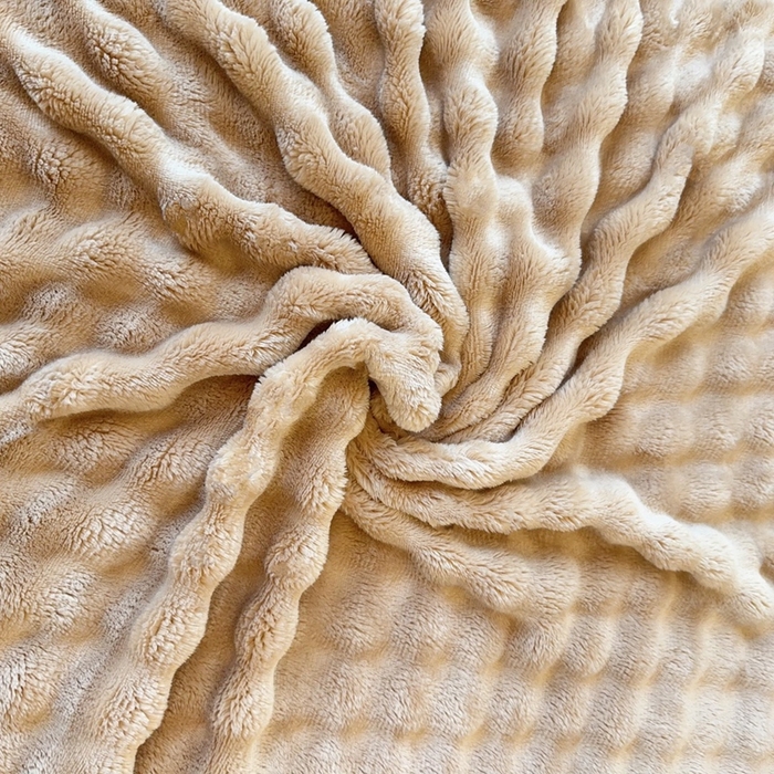 91家纺网 家纺一手货源 找家纺 兜米家居 2024新款纯色仿兔毛泡泡毛毯牛奶绒毛毯午睡毯 香槟色