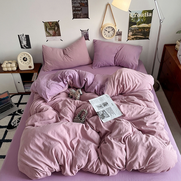 91家纺网 家纺一手货源 找家纺 卡迪熊家纺 2024新款ins风超柔褶皱亲肤磨毛水洗m四件套双拼系列-风格2 深紫浅紫