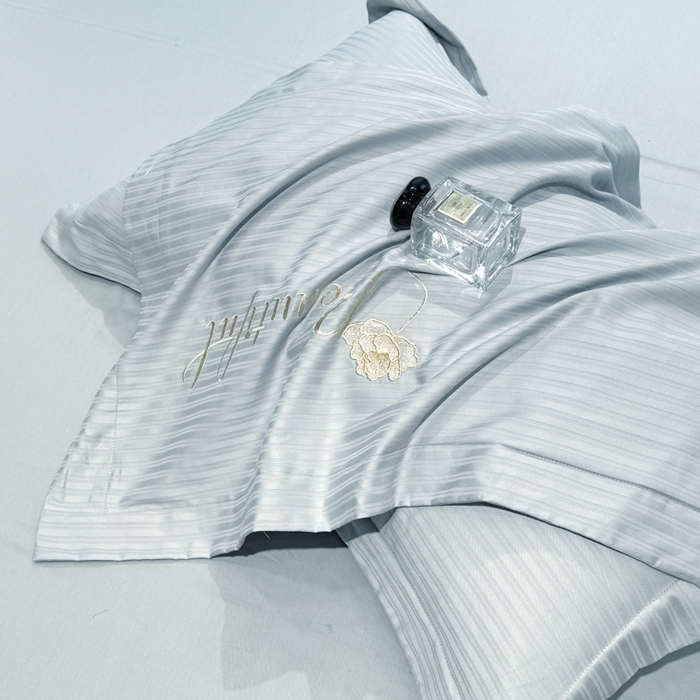 91家纺网 家纺一手货源 找家纺 梧桐家居 2024新款全棉四件套-银杏系列 银杏-天空蓝