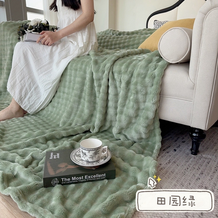 91家纺网 家纺一手货源 找家纺 兜米家居 2024新款纯色仿兔毛泡泡毛毯牛奶绒毛毯午睡毯 田园绿