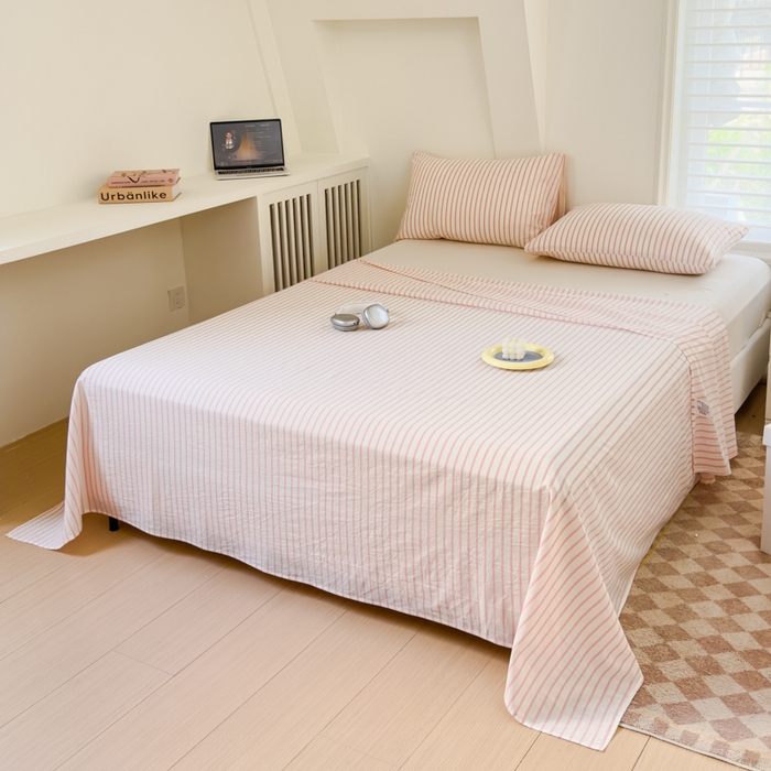 91家纺网 家纺一手货源 找家纺 金丝鸟家纺 2024新款A类全棉色织水洗棉单床单系列 桃粉中条