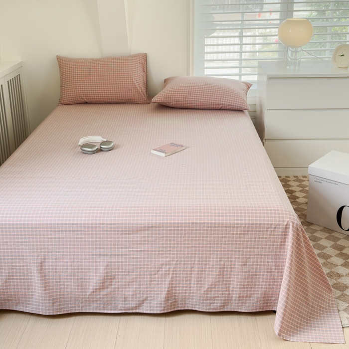 91家纺网 家纺一手货源 找家纺 金丝鸟家纺 2024新款A类全棉色织水洗棉单床单系列 红色蓝条田格