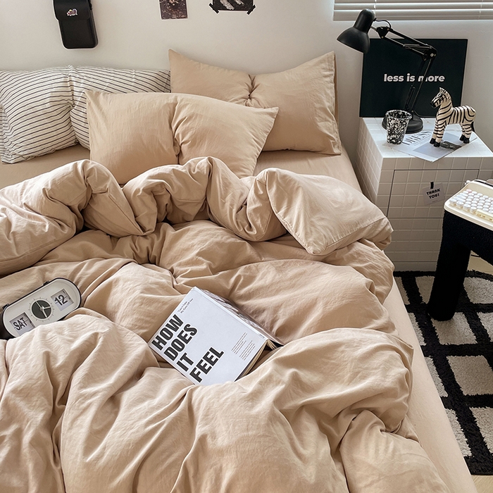 91家纺网 家纺一手货源 找家纺 卡迪熊家纺 2024新款ins风超柔褶皱亲肤磨毛水洗m四件套纯色系列-风格2 奶茶