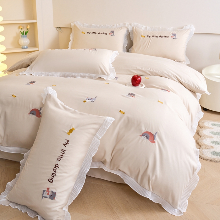 91家纺网 家纺一手货源 找家纺 梧桐家居 2024新款全棉磨毛刺绣四件套-糖果小猫 糖果小猫-米白