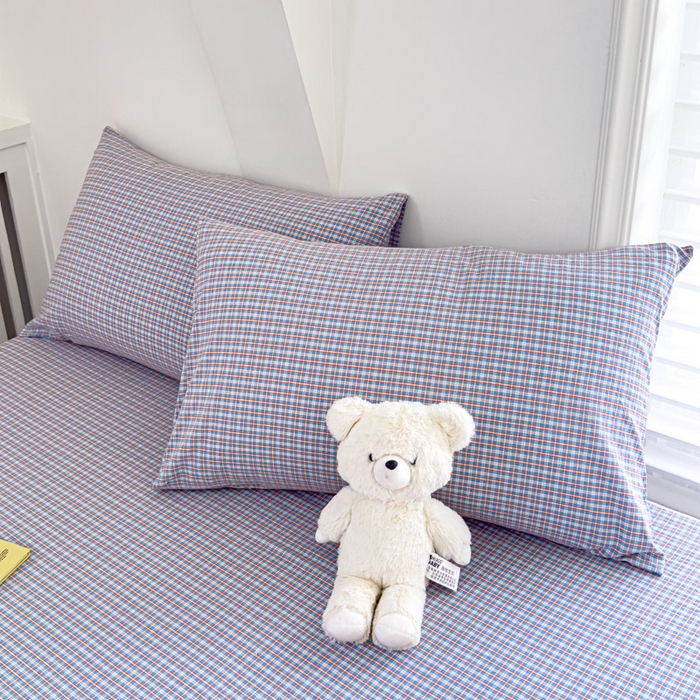 91家纺网 家纺一手货源 找家纺 金丝鸟家纺 2024新款A类全棉色织水洗棉床笠系列 蓝红田格