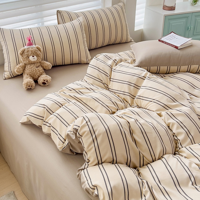 91家纺网 家纺一手货源 找家纺  赫然 2026新款水洗双层纱单品被套 浅咖竖条