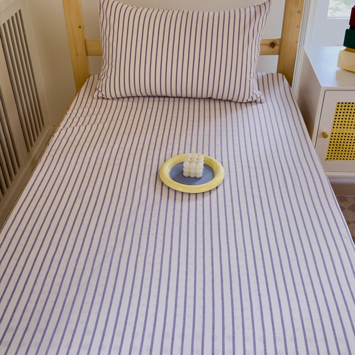 91家纺网 家纺一手货源 找家纺 金丝鸟家纺 2024新款A类全棉色织水洗棉单床笠系列（学生床） 烟紫中条