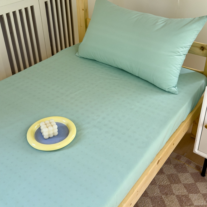 91家纺网 家纺一手货源 找家纺 金丝鸟家纺 2024新款A类全棉色织水洗棉单床笠系列（学生床） 果绿