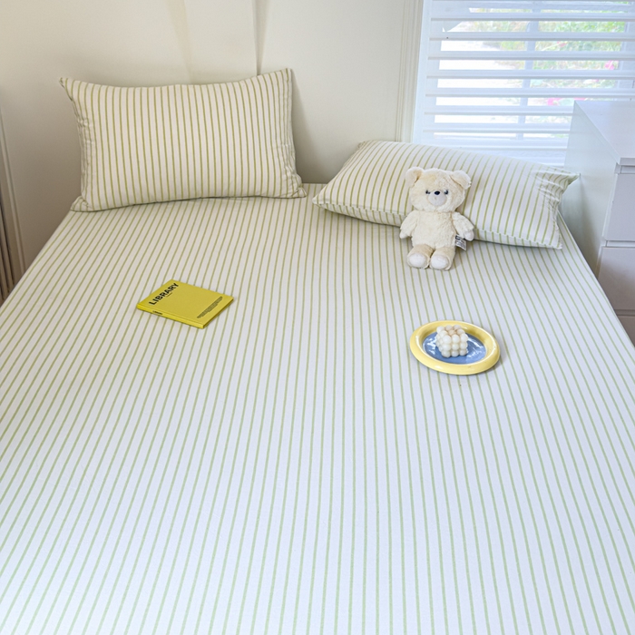 91家纺网 家纺一手货源 找家纺 金丝鸟家纺 2024新款A类全棉色织水洗棉床笠系列 果绿中条