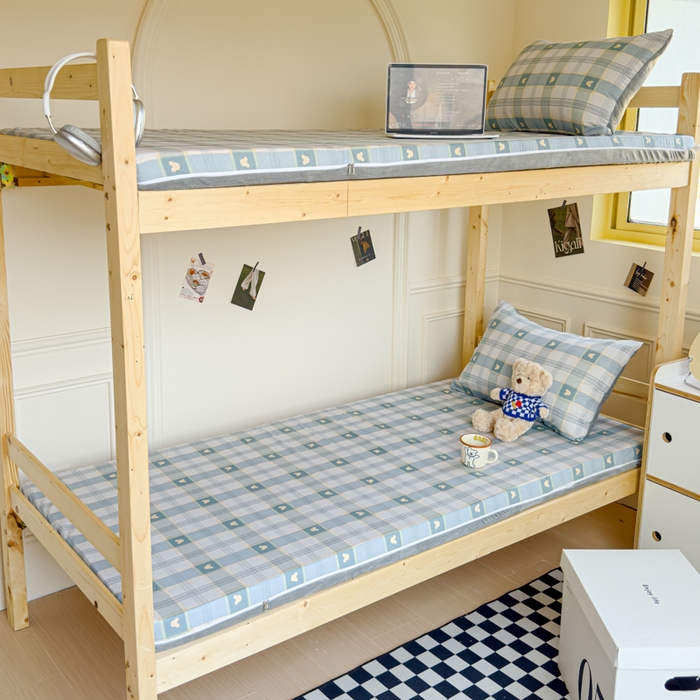 91家纺网 家纺一手货源 找家纺 金丝鸟家纺 2024新款全棉水晶绒床垫套 小格米奇