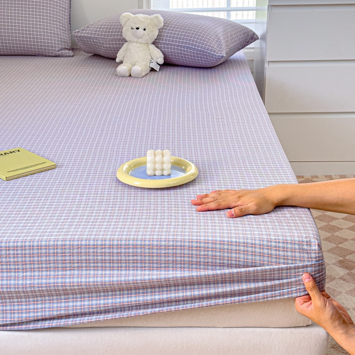 91家纺网 家纺一手货源 找家纺 金丝鸟家纺 2024新款A类全棉色织水洗棉床笠系列 蓝红田格