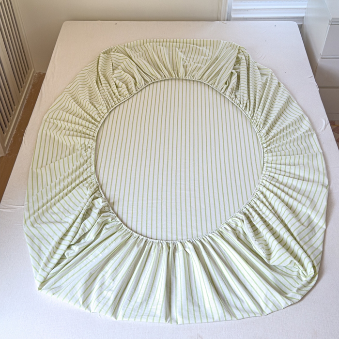 91家纺网 家纺一手货源 找家纺 金丝鸟家纺 2024新款A类全棉色织水洗棉床笠系列 果绿中条