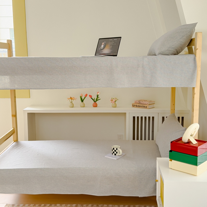 91家纺网 家纺一手货源 找家纺 金丝鸟家纺 2024新款A类全棉色织水洗棉单床单系列（学生床） 灰细条