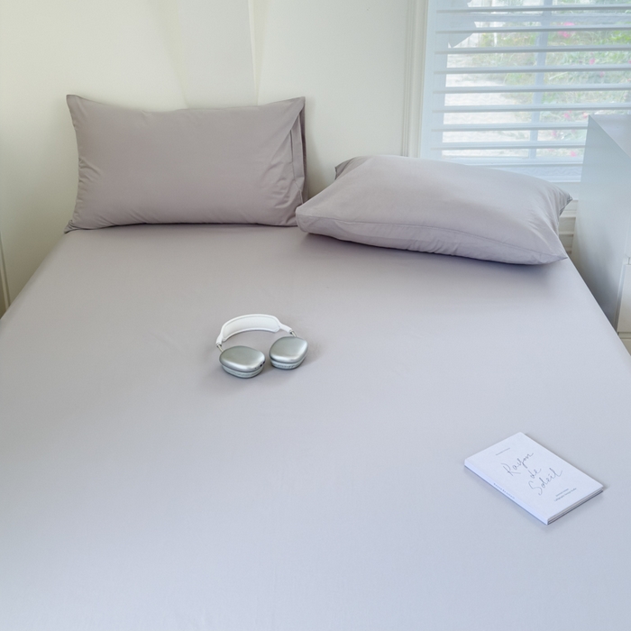 91家纺网 家纺一手货源 找家纺 金丝鸟家纺 2024新款A类全棉色织水洗棉单床单系列 浅灰