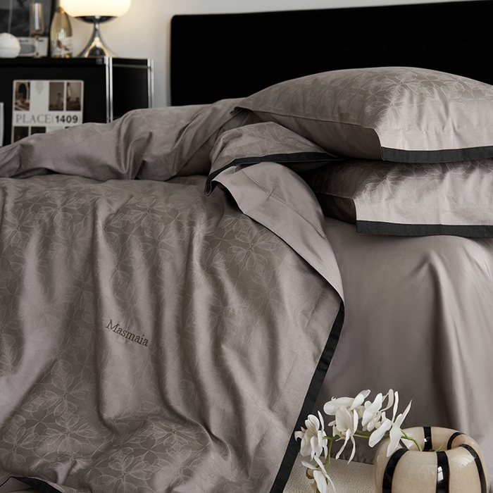 91家纺网 家纺一手货源 找家纺 安莱生活 2024新款60S天丝棉提花四件套（黑金系列） 黑金系列-镜中渊