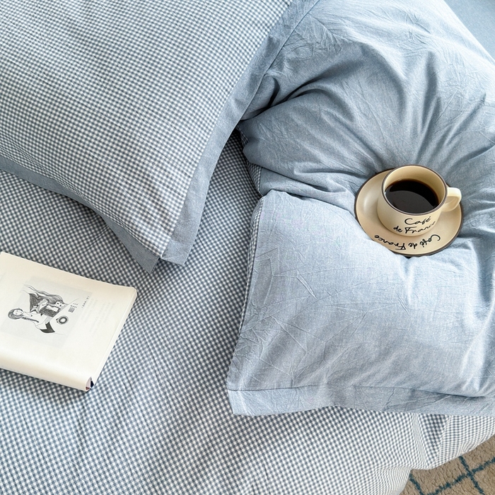 91家纺网 家纺一手货源 找家纺 宜家坊 2024新款全棉色织水洗棉宽边断角四件套 爱的邂逅-蓝